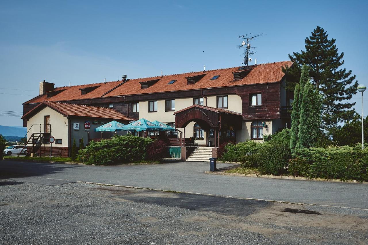 Motel Tosanovice Dolni Tosanovice Exteriör bild