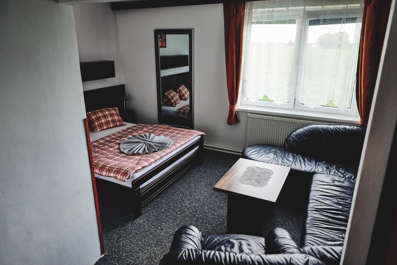 Motel Tosanovice Dolni Tosanovice Exteriör bild