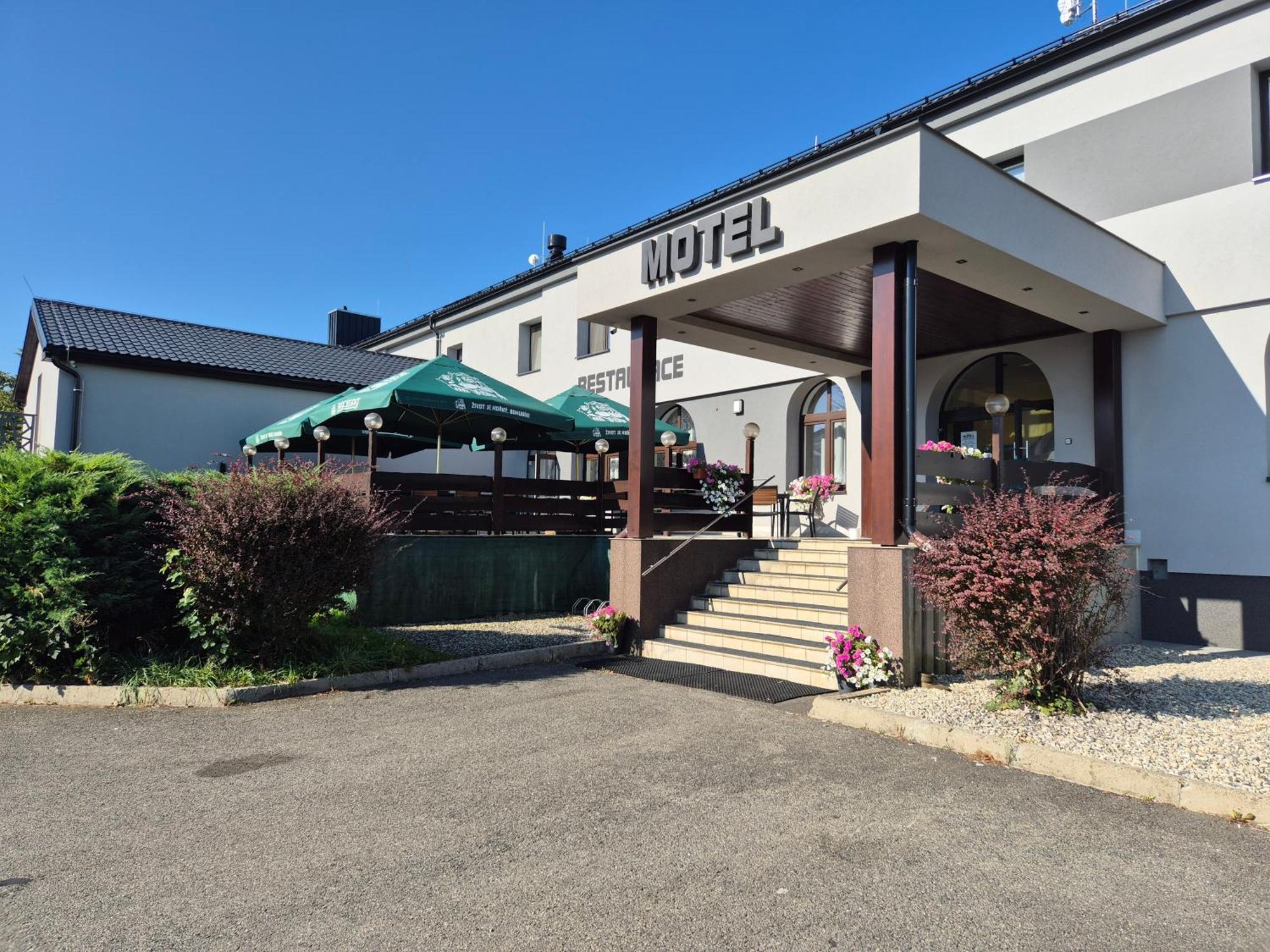 Motel Tosanovice Dolni Tosanovice Exteriör bild